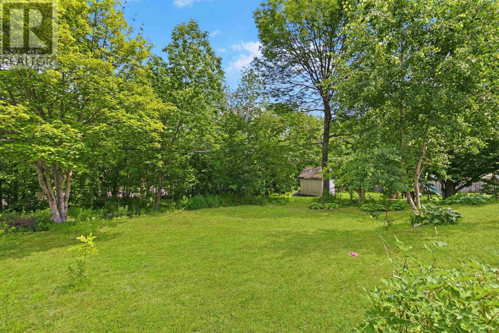 199 Dickey Drive - Image 37