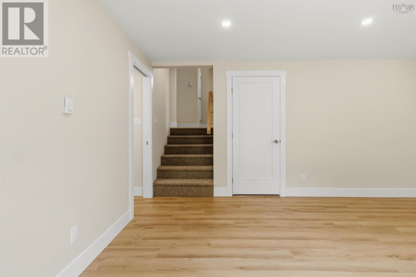 199 Dickey Drive - Image 24