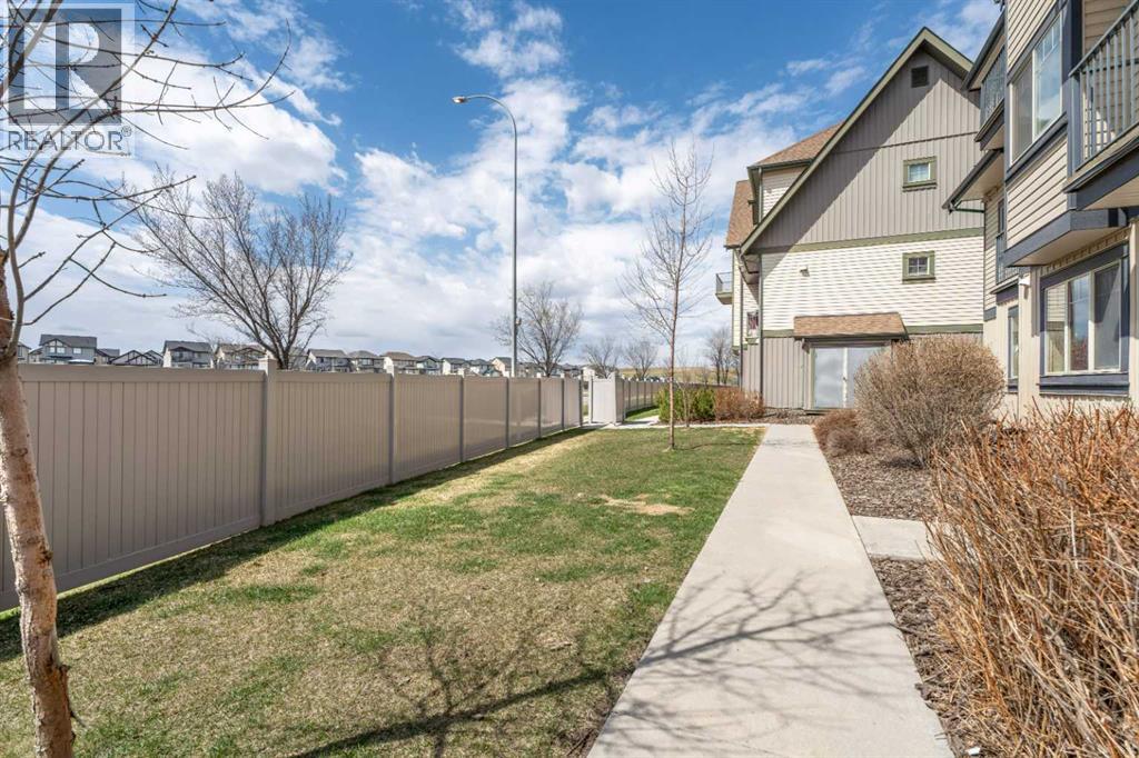 #410 121 Copperpond Common SE - 36