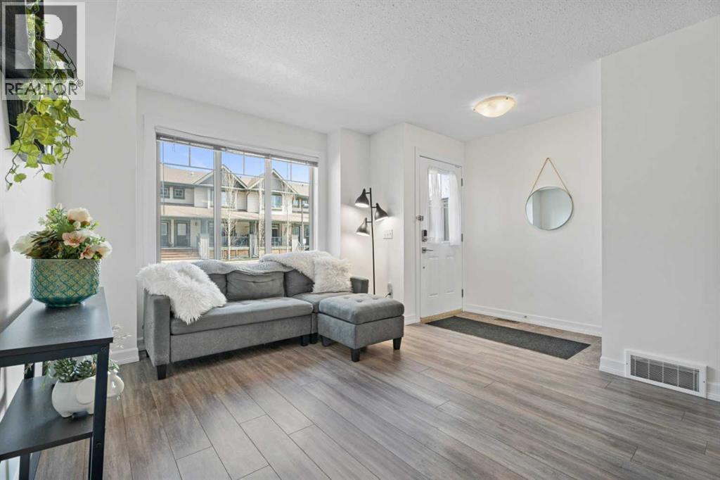 #410 121 Copperpond Common SE - 12
