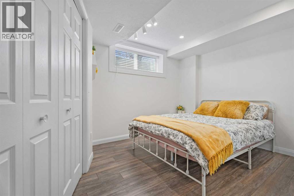 #410 121 Copperpond Common SE - 23