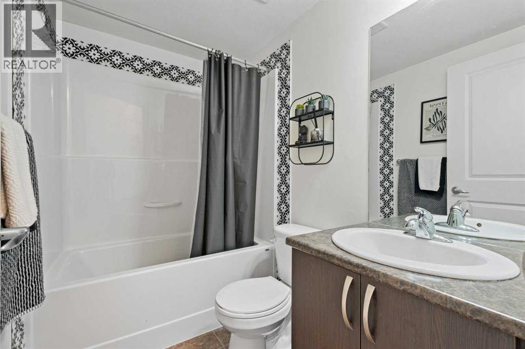 #410 121 Copperpond Common SE - 21
