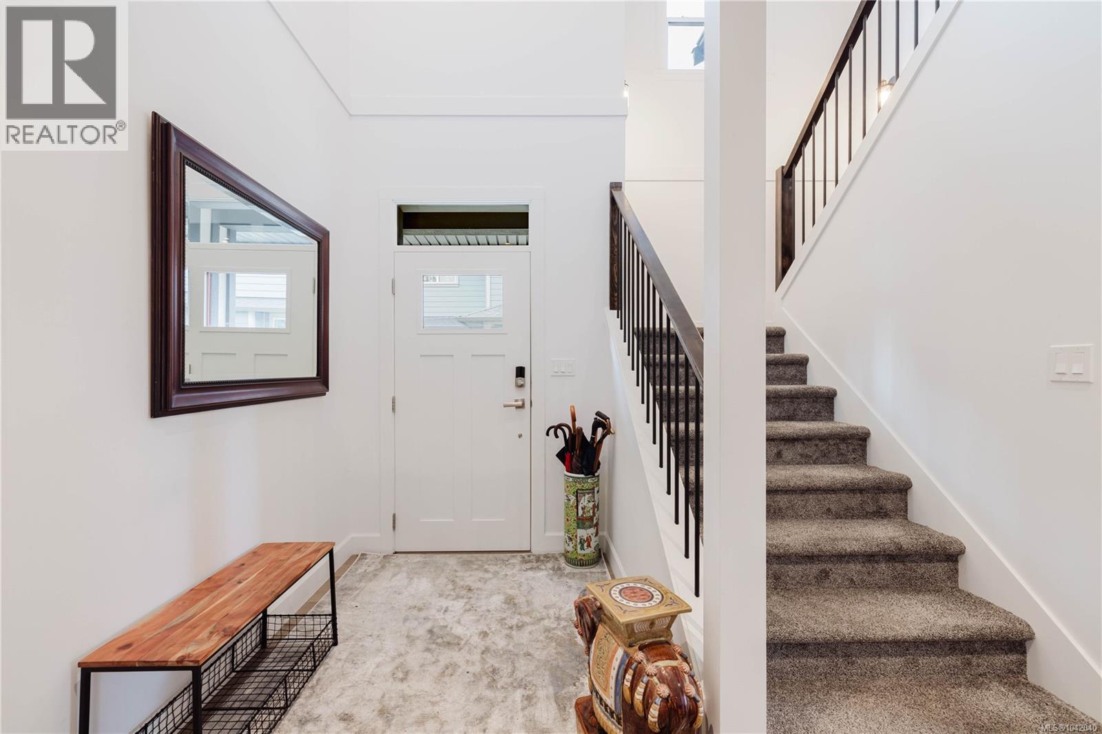 5869 Deuchars Dr - 8