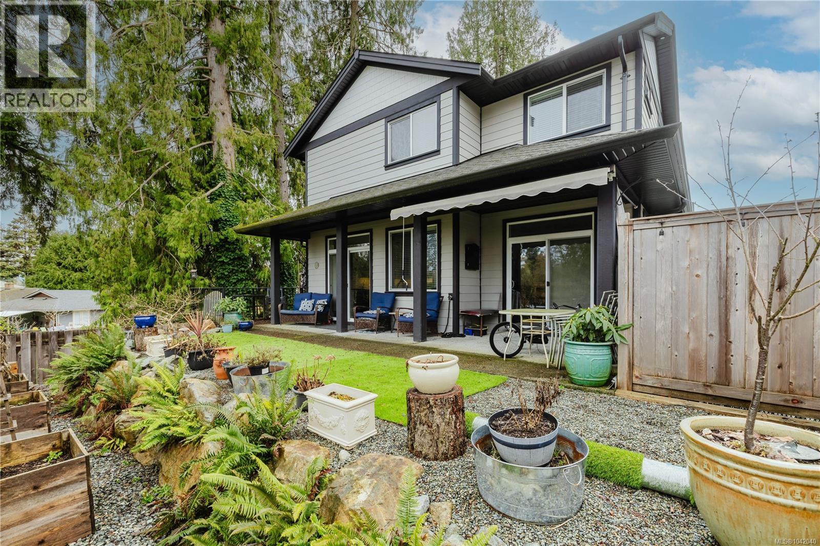 5869 Deuchars Dr - 35
