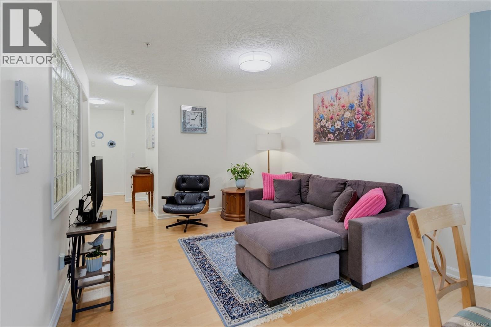 #107 535 Manchester Rd - 8