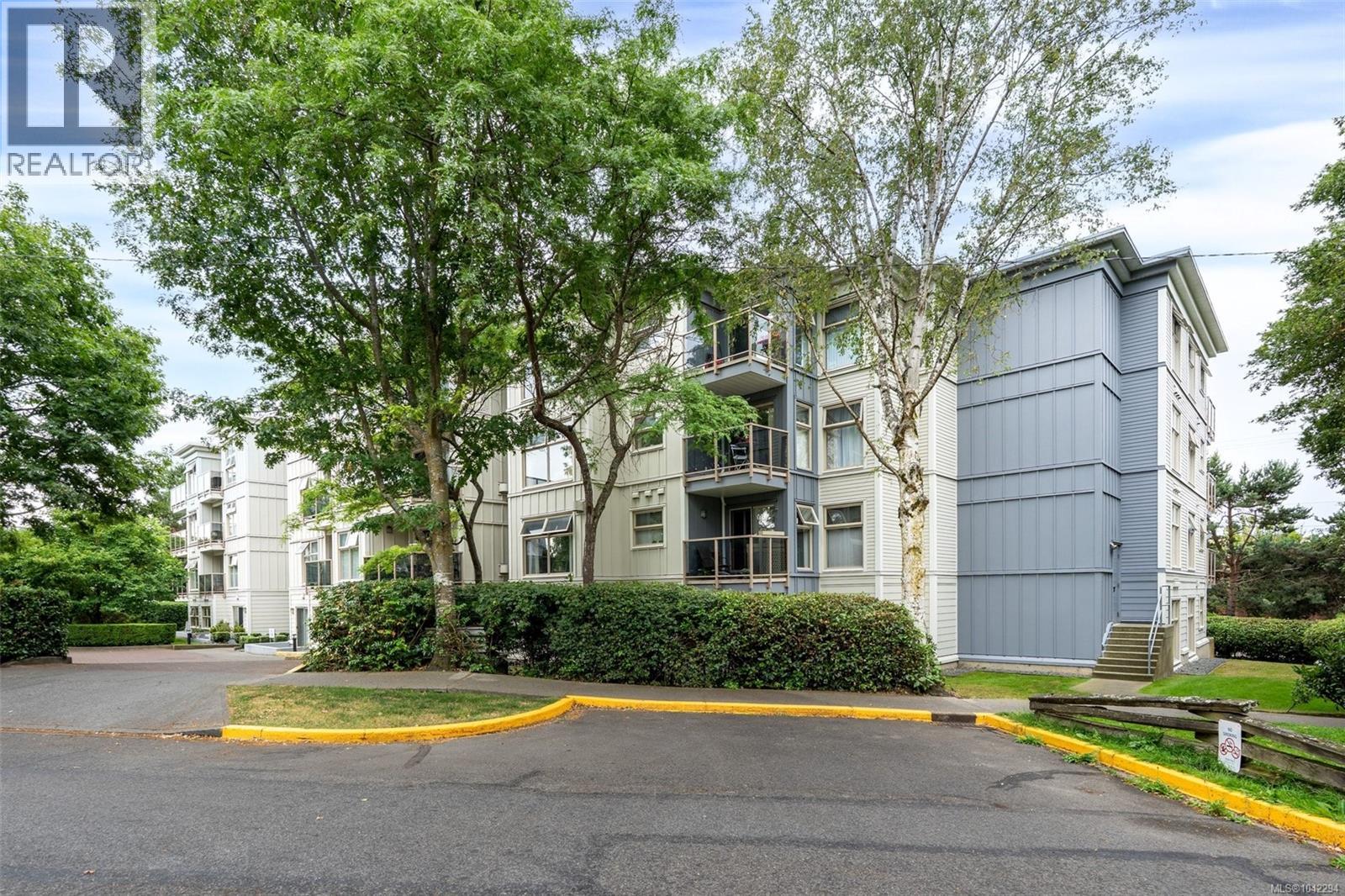 #107 535 Manchester Rd - 3