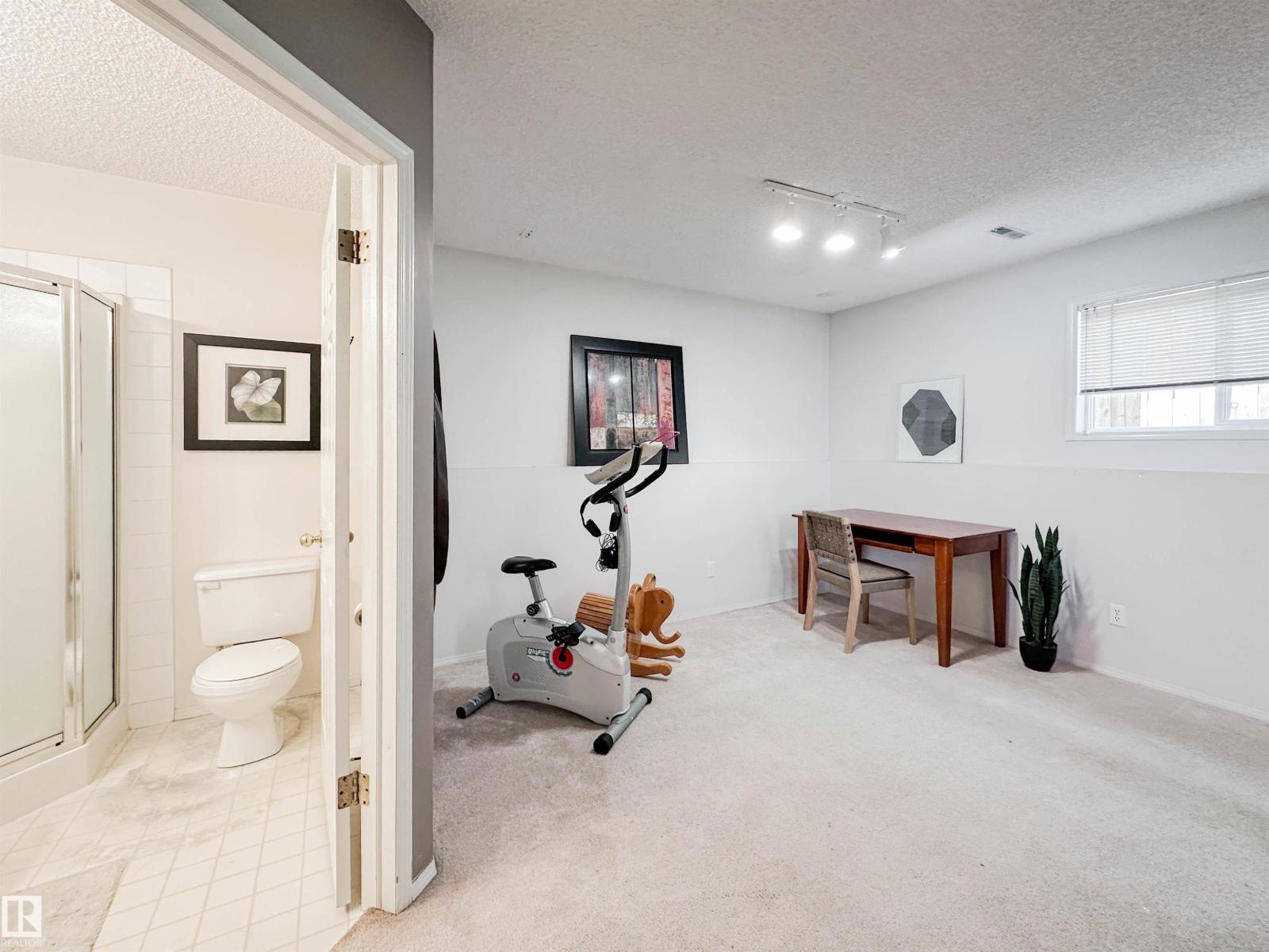 2116 152 AV NW - 37