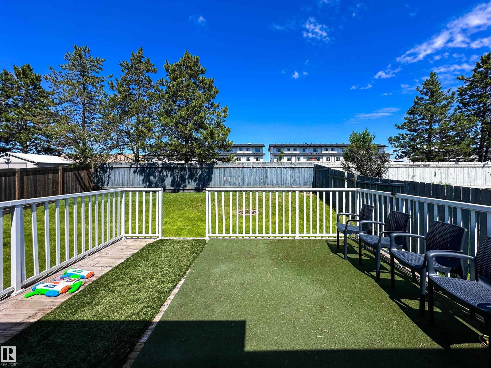 2116 152 AV NW - 45