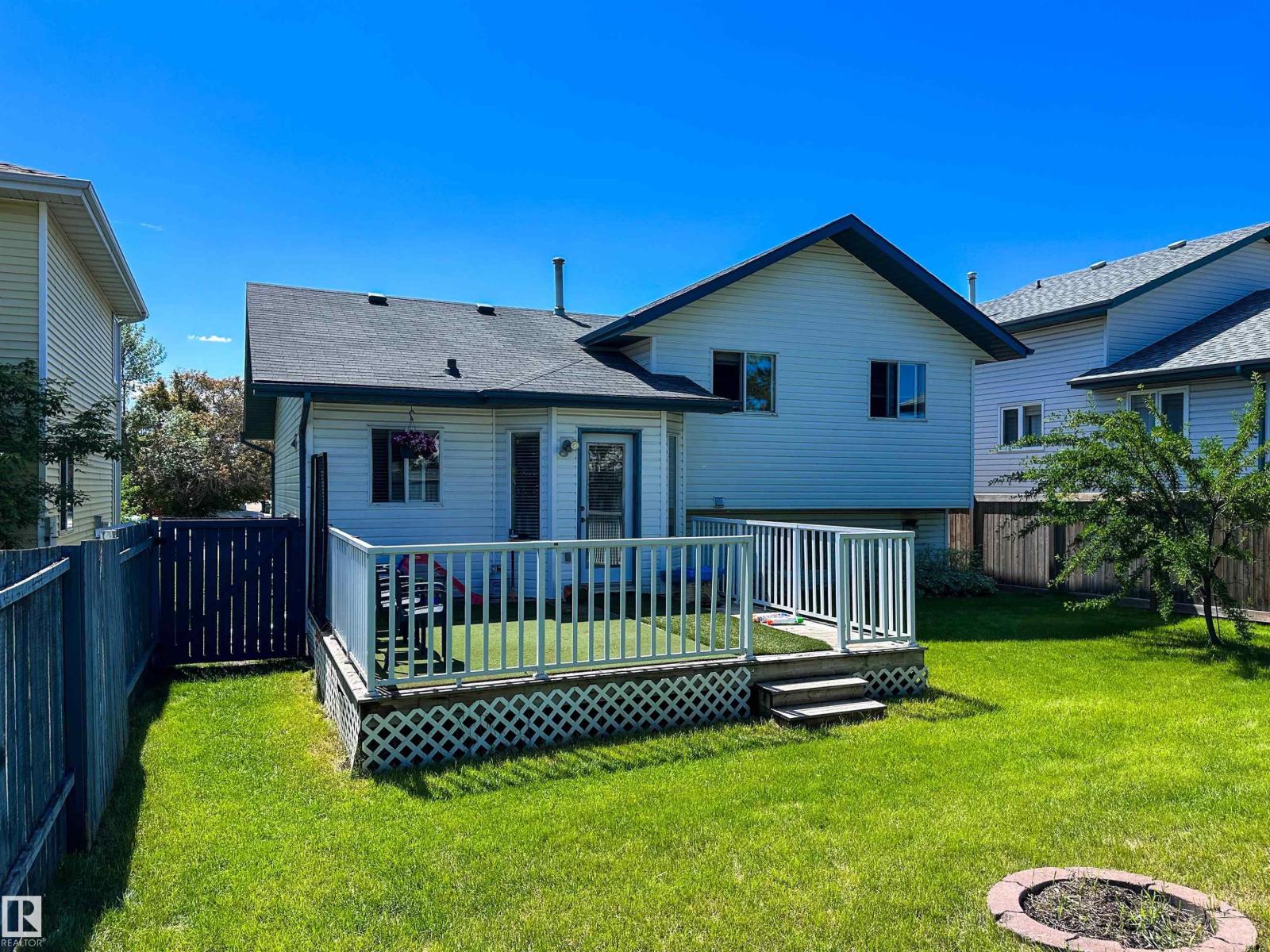 2116 152 AV NW - 52