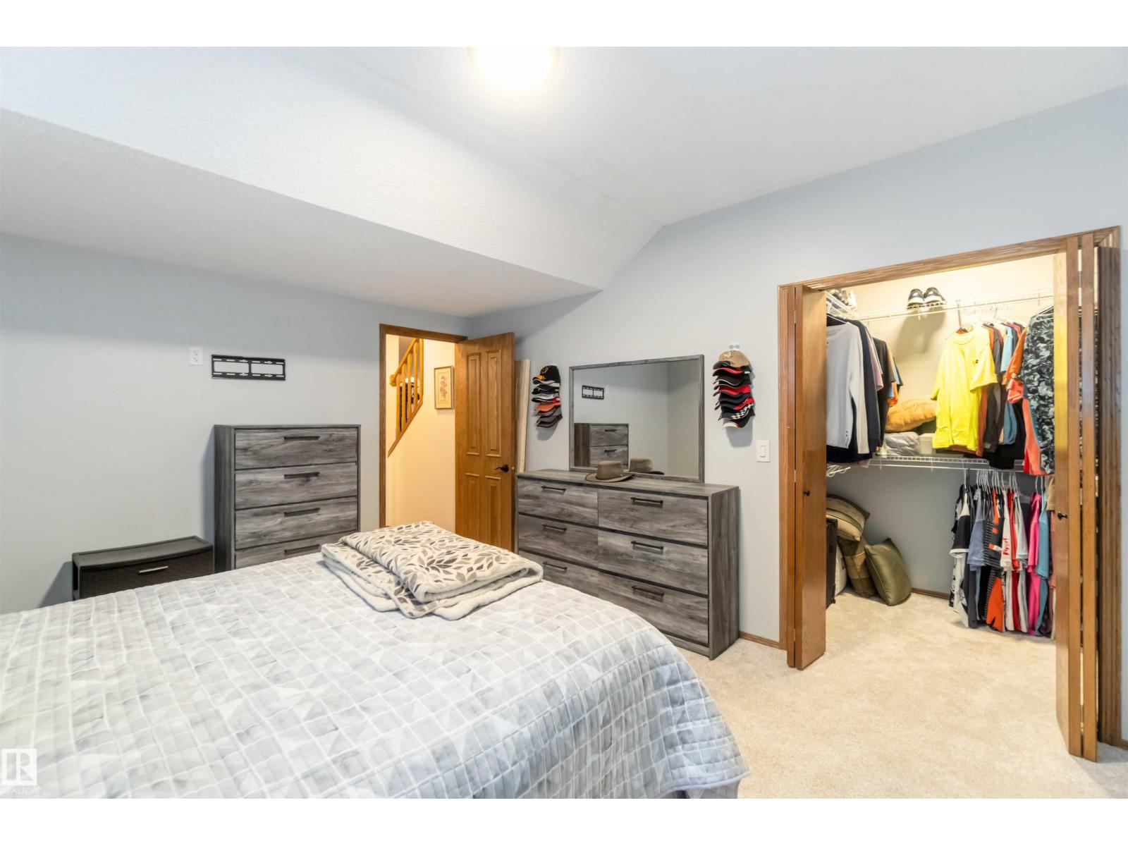 61 Linkside Blvd - 34