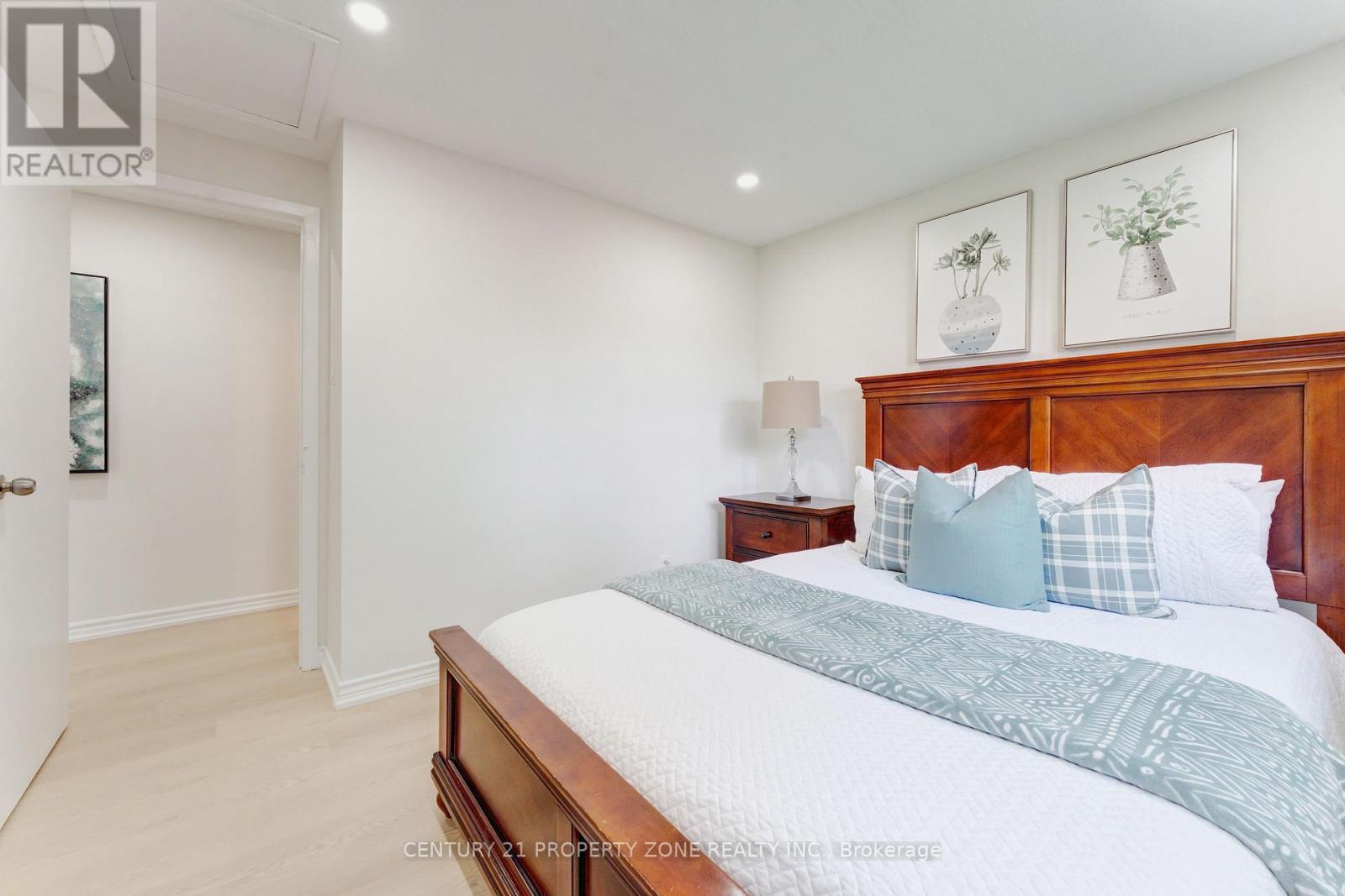 102 HICKORY HEIGHTS CRESCENT - 16