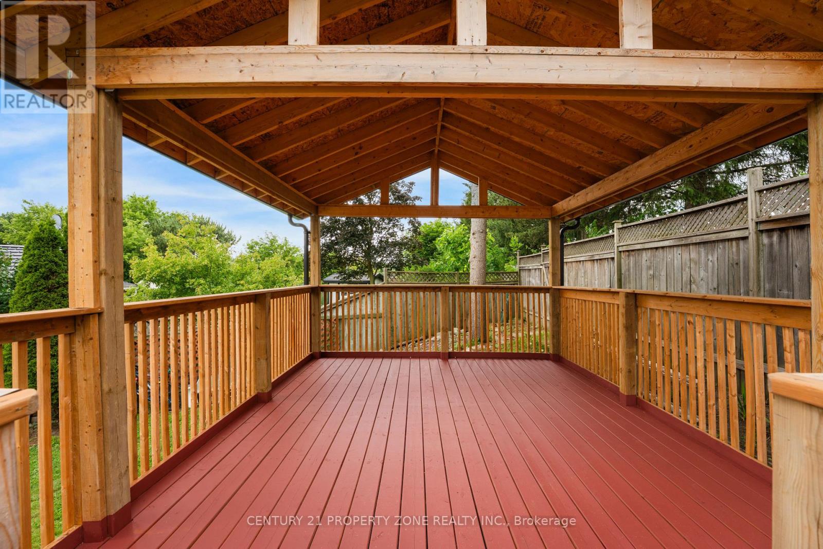 102 HICKORY HEIGHTS CRESCENT - 28