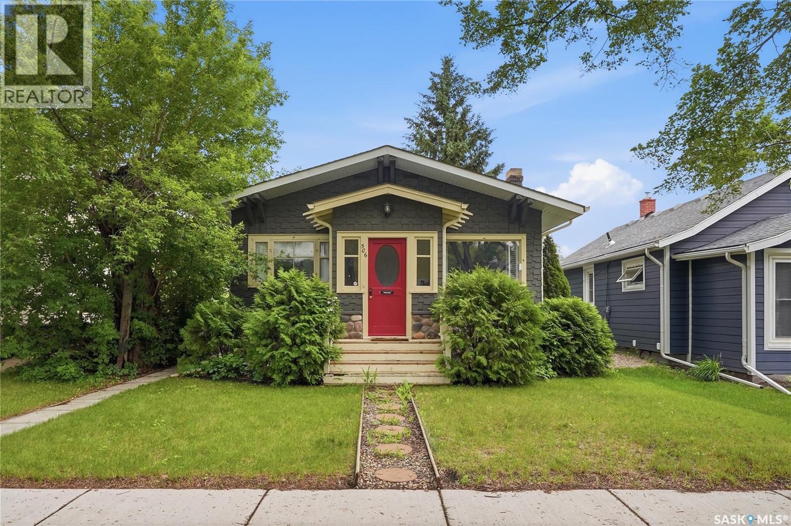 506 5th STREET E - photo 2