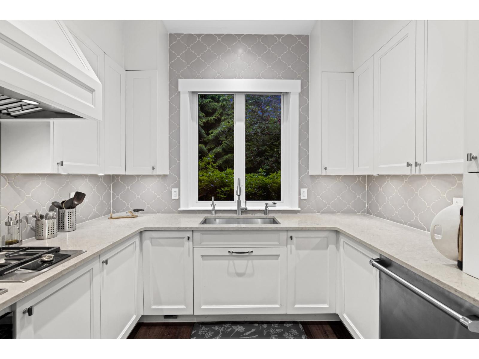 3083 SEMIAHMOO TRAIL, Surrey