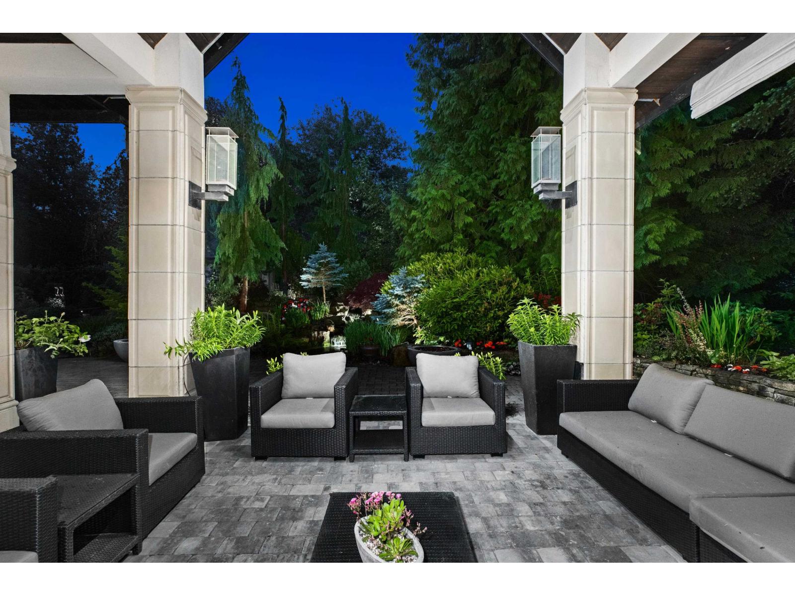 3083 SEMIAHMOO TRAIL, Surrey