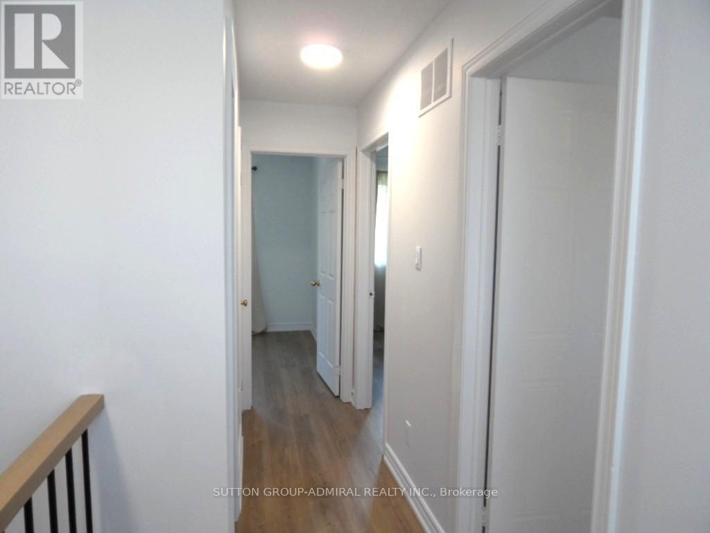 65 DELANEY CRESCENT - 10