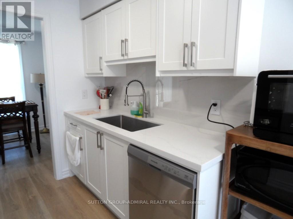 65 DELANEY CRESCENT - 8