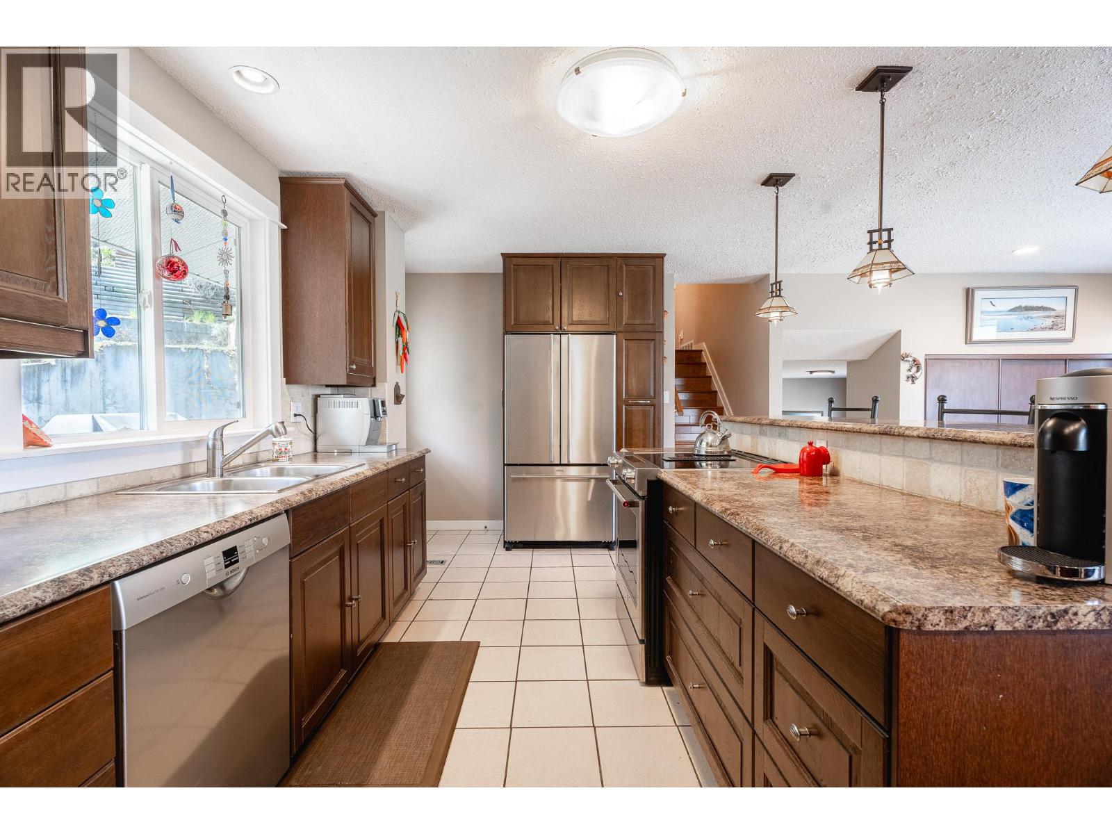 255 St Paul Street W - 5