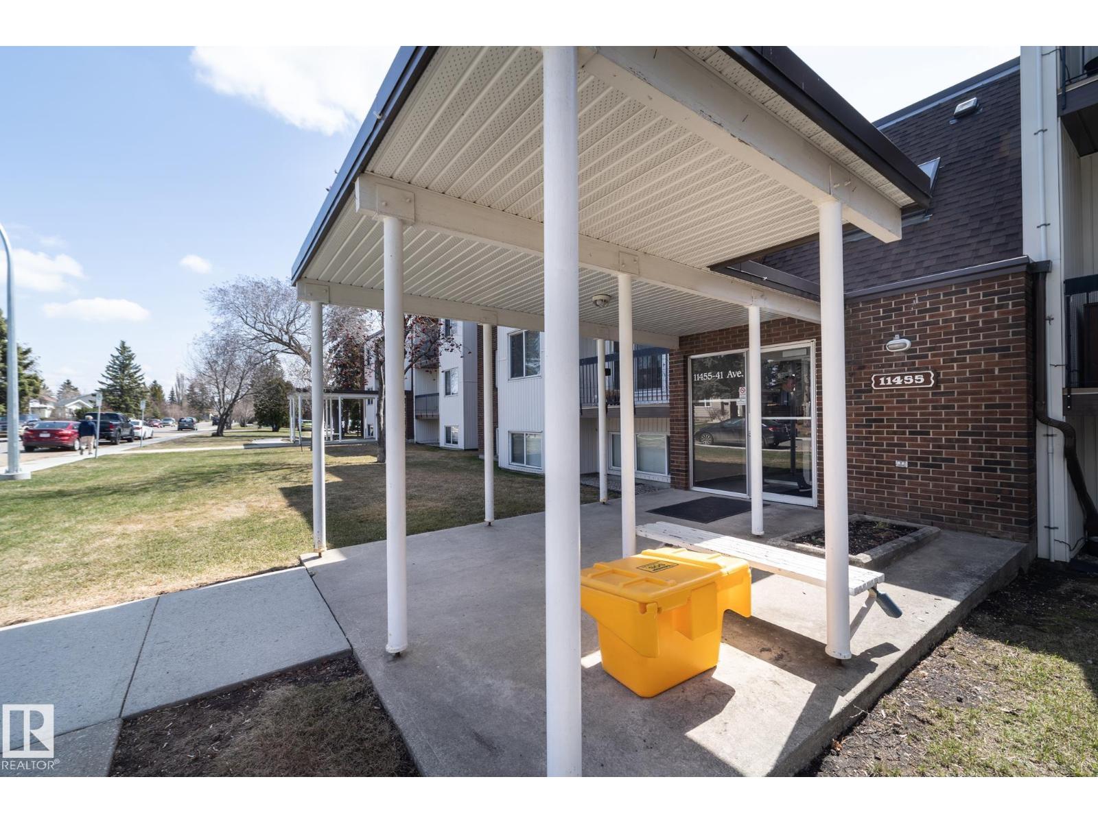 #208 11455 41 AV NW - 1