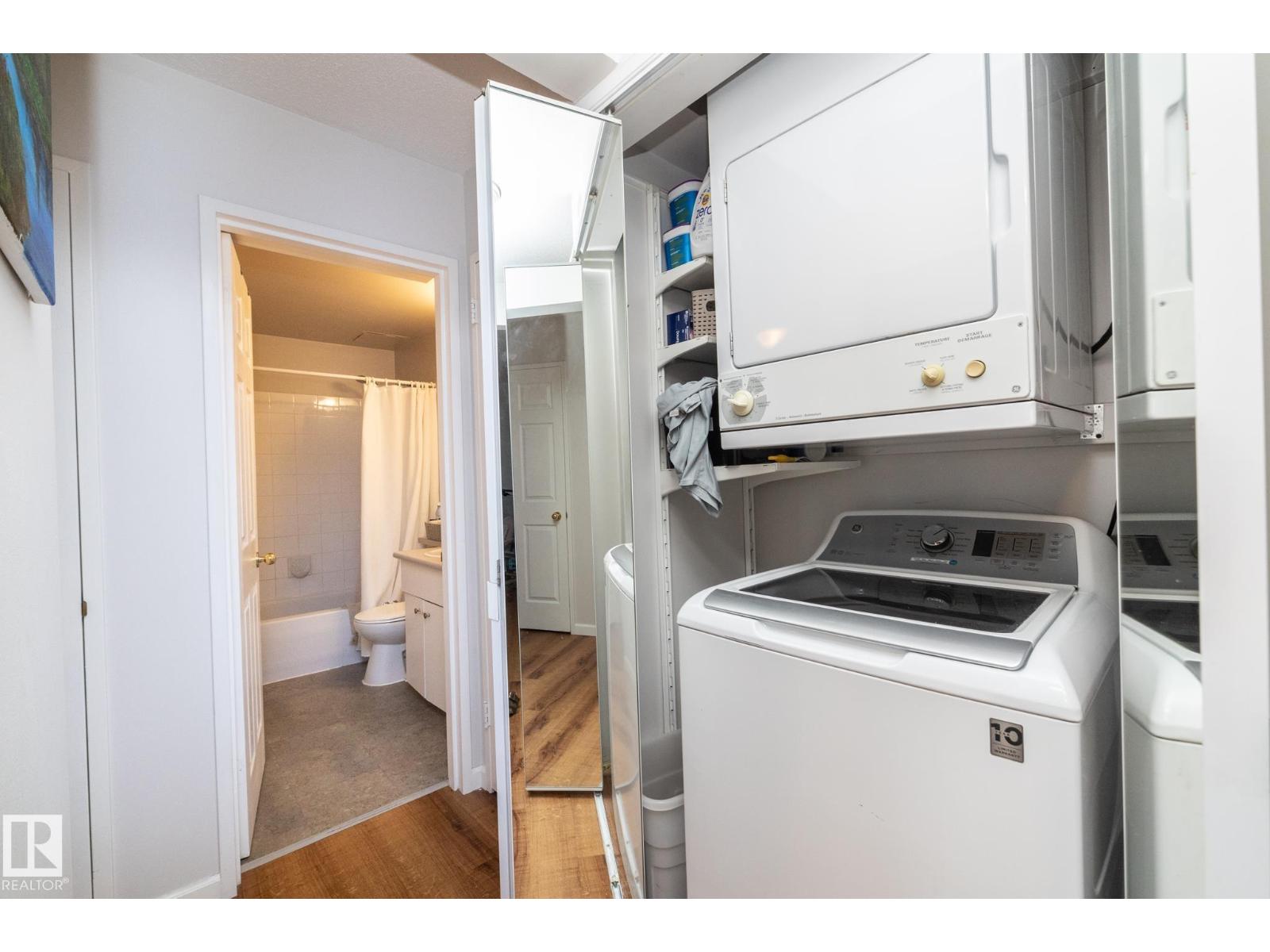 #208 11455 41 AV NW - 18