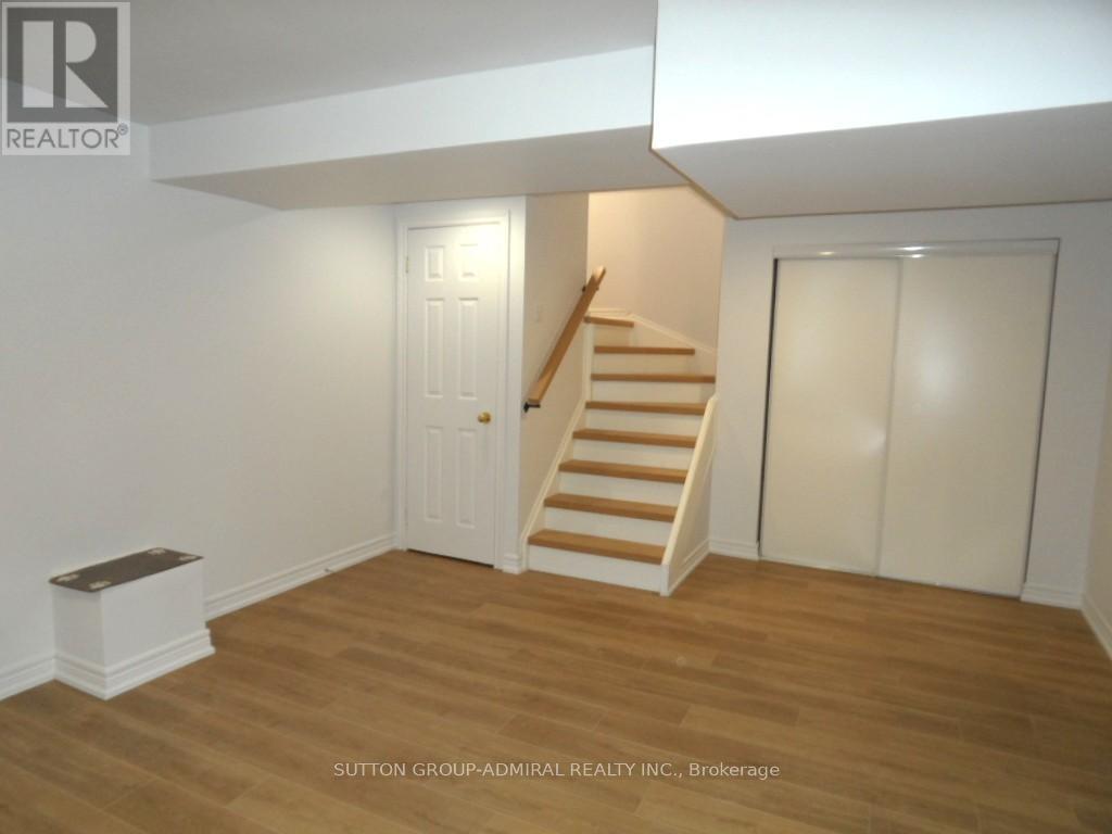 65 DELANEY CRESCENT - 18