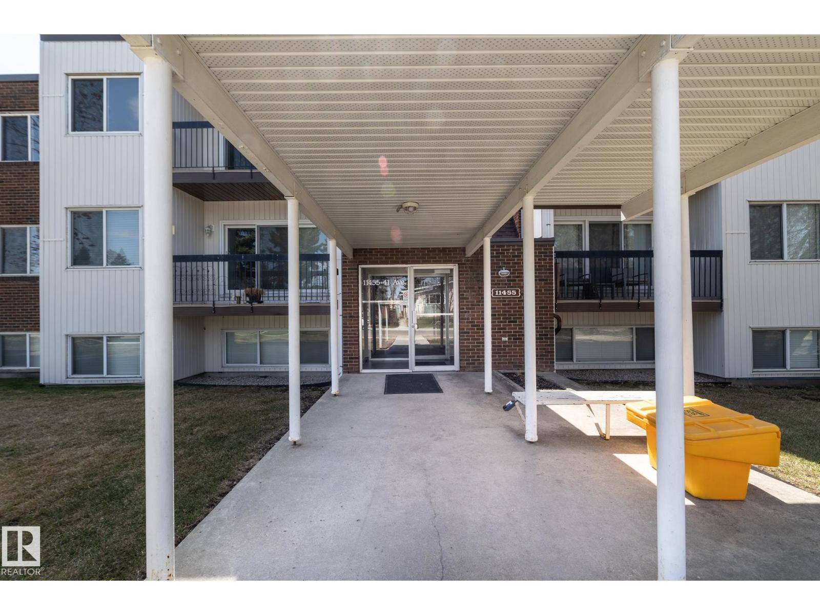 #208 11455 41 AV NW - 3