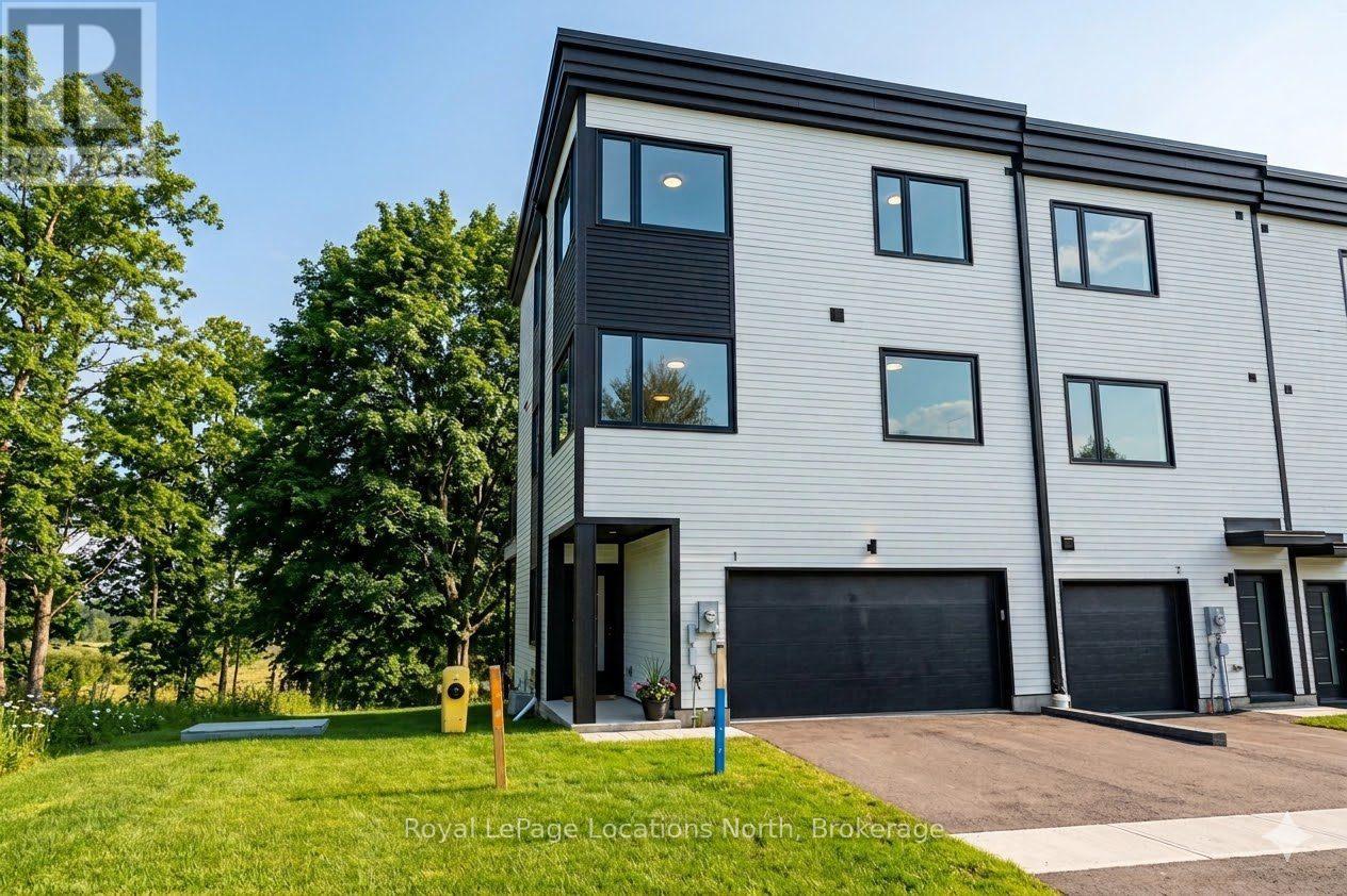 #9 25 LANSDOWNE STREET S - 2