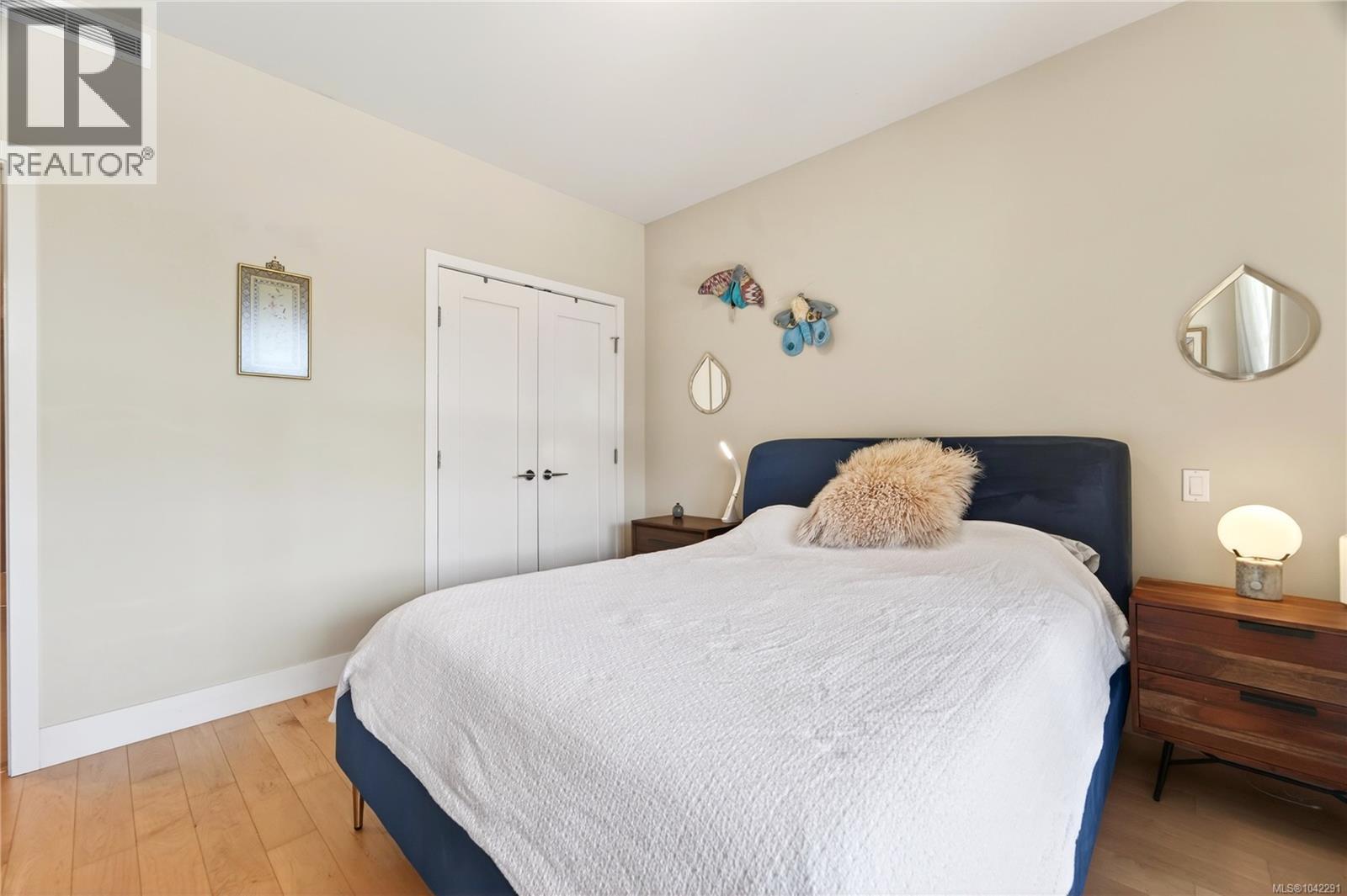 #204 3223 Selleck Way - 15