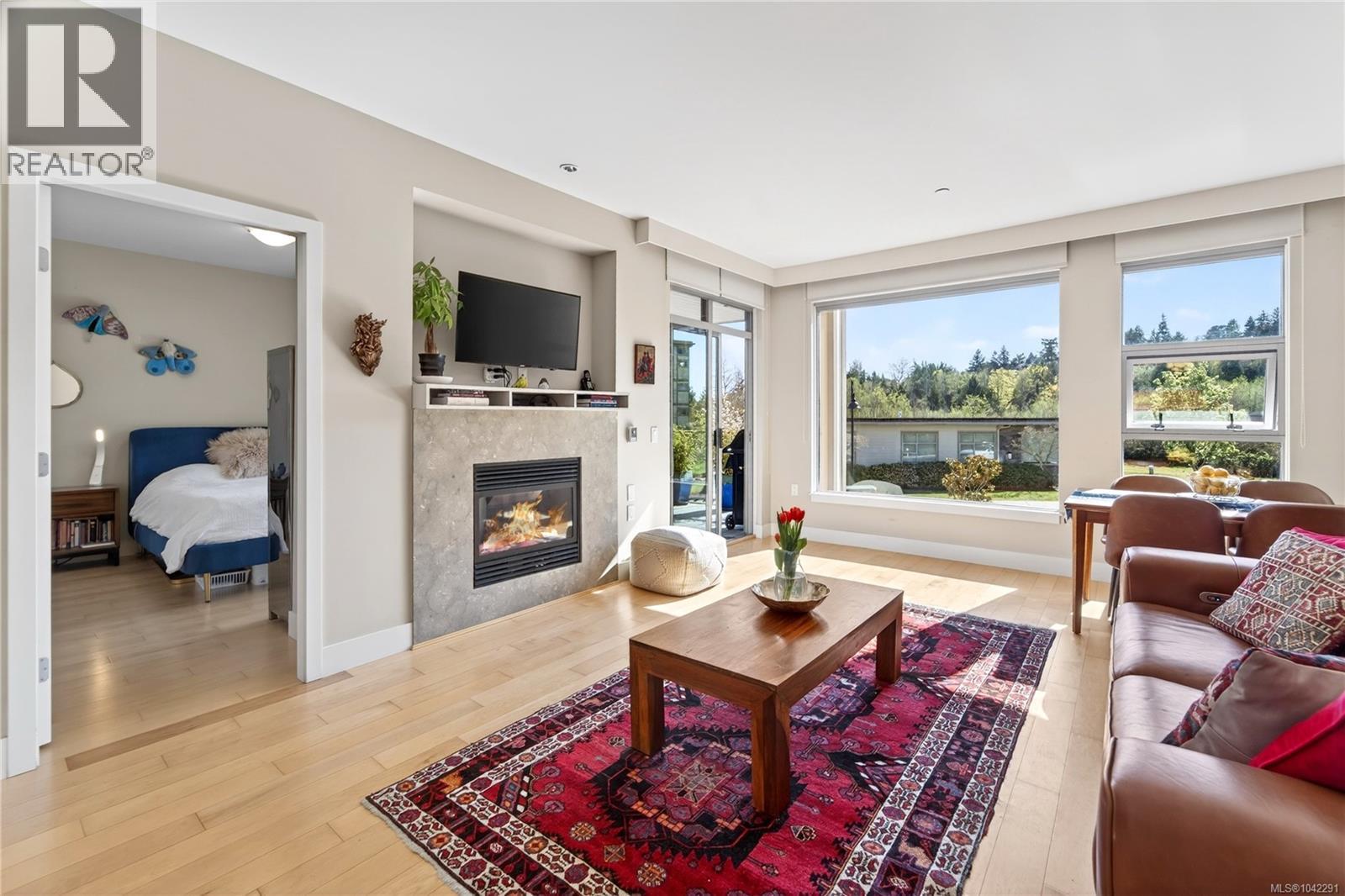 #204 3223 Selleck Way - 7