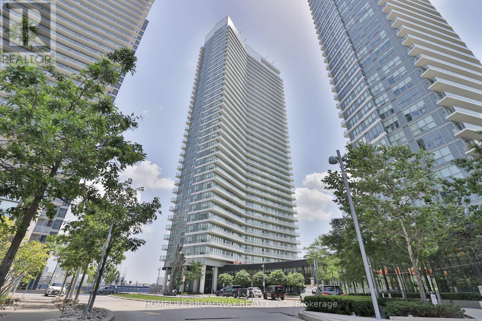 #2105 117 MCMAHON DRIVE - 2