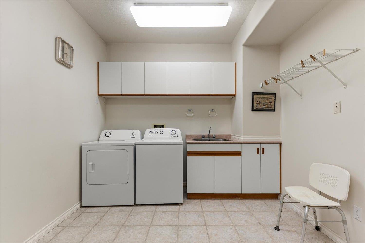 21313 LAKEVIEW CRESCENT, Kawkawa Lake, Hope