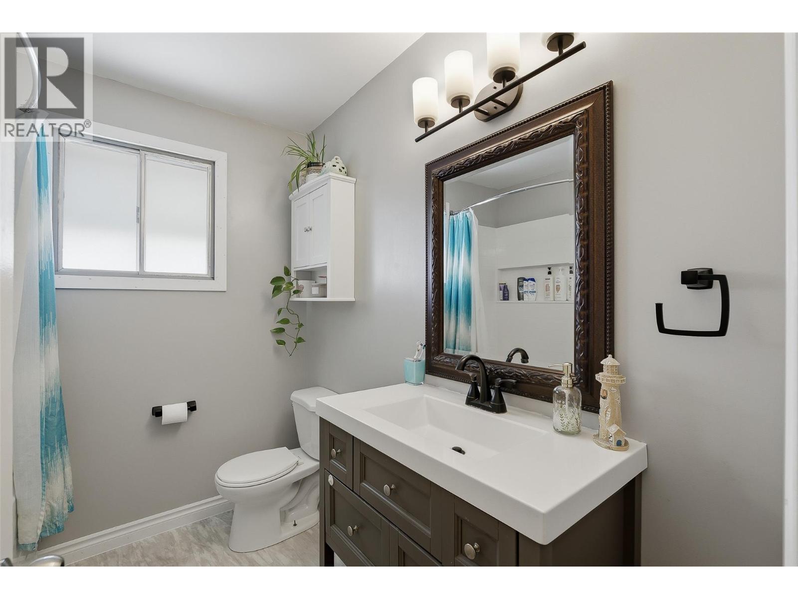 2135 Fleetwood Avenue - 20