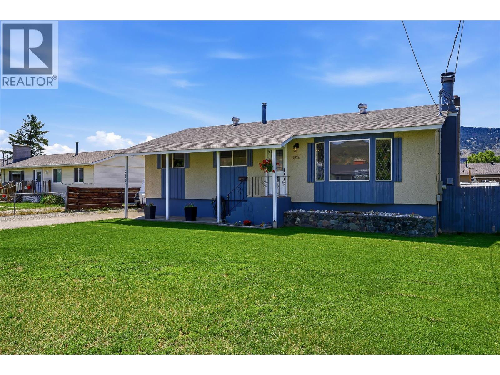 2135 Fleetwood Avenue - 2