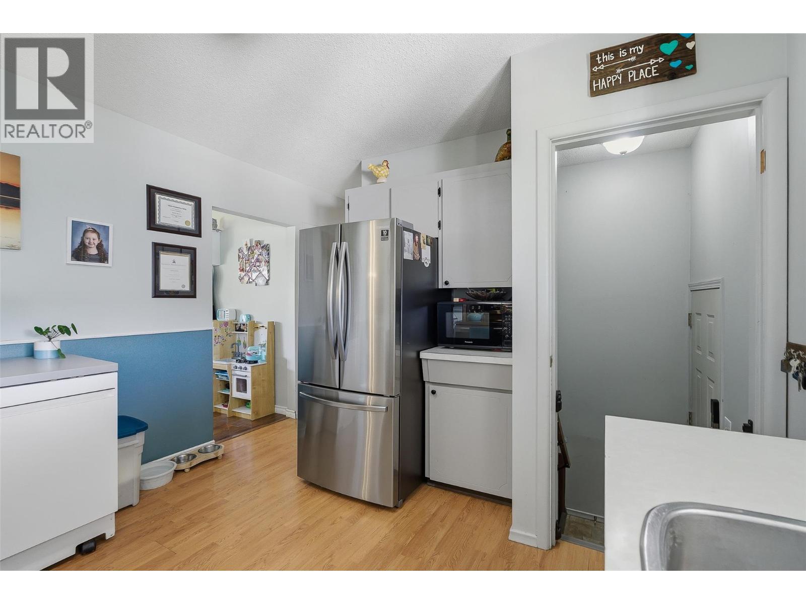 2135 Fleetwood Avenue - 17