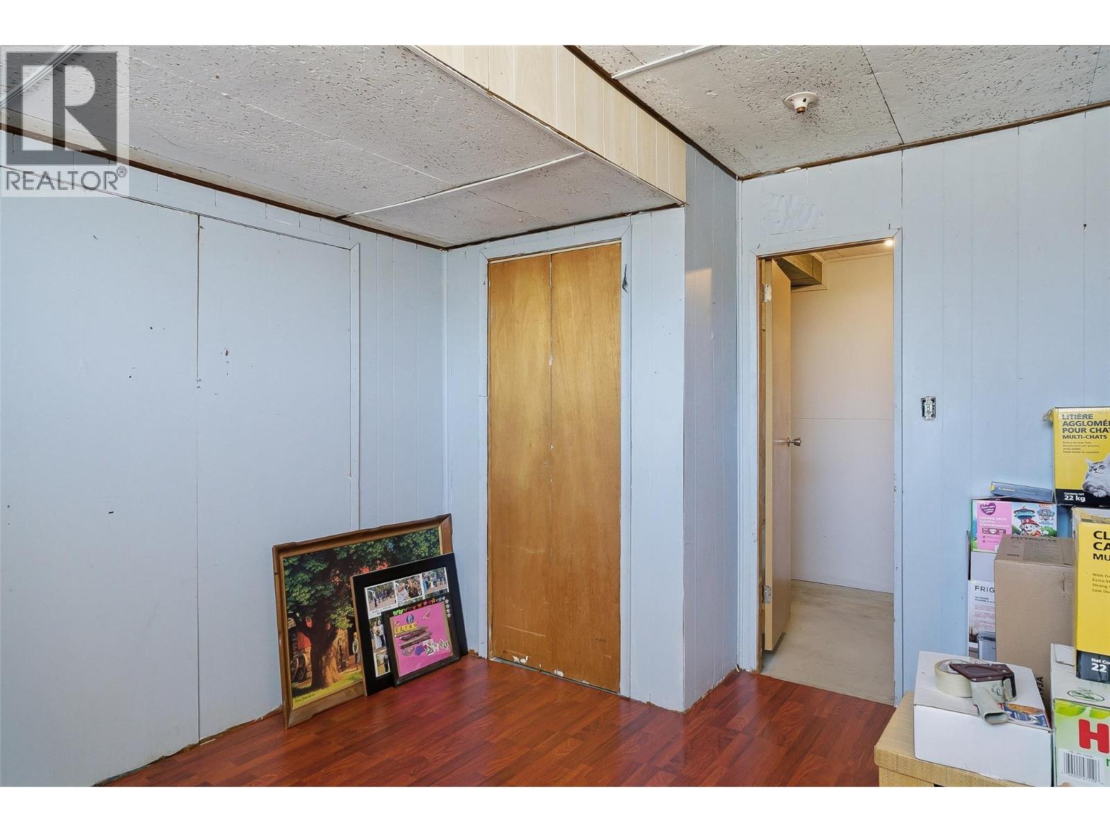 2135 Fleetwood Avenue - 33