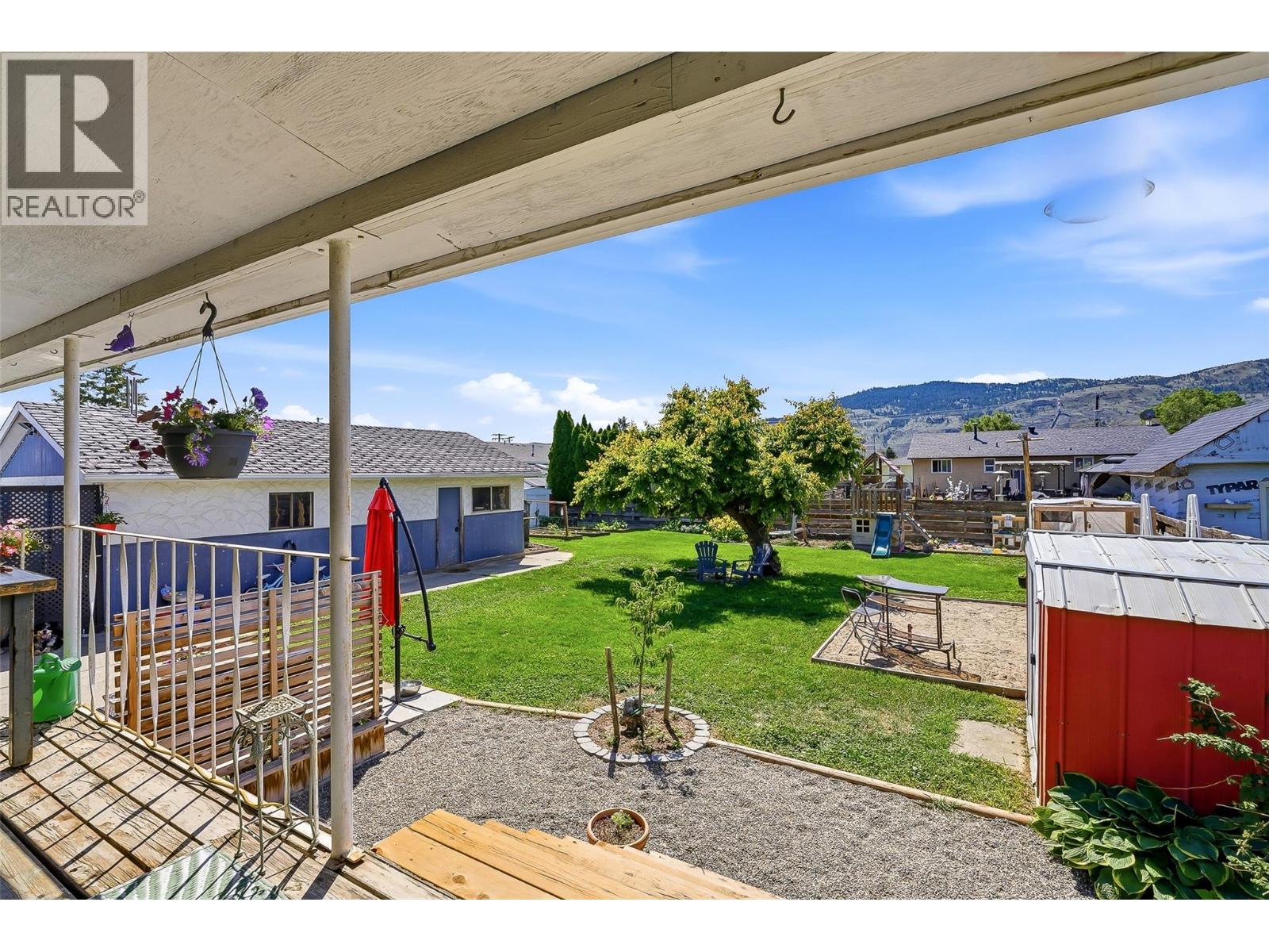 2135 Fleetwood Avenue - 43