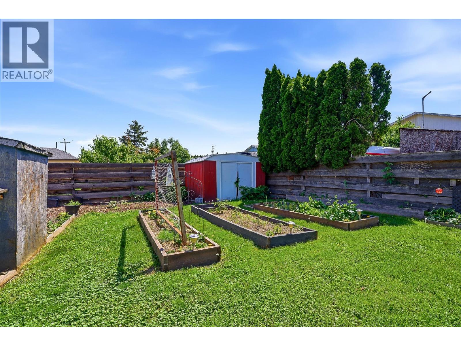 2135 Fleetwood Avenue - 48
