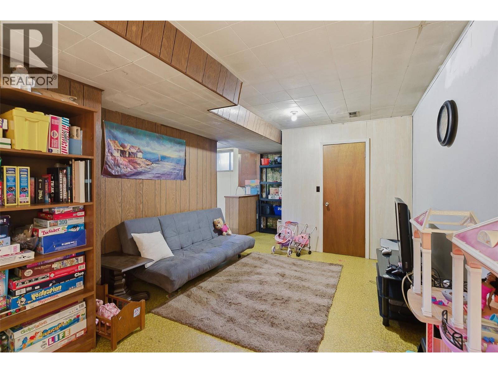 2135 Fleetwood Avenue - 35