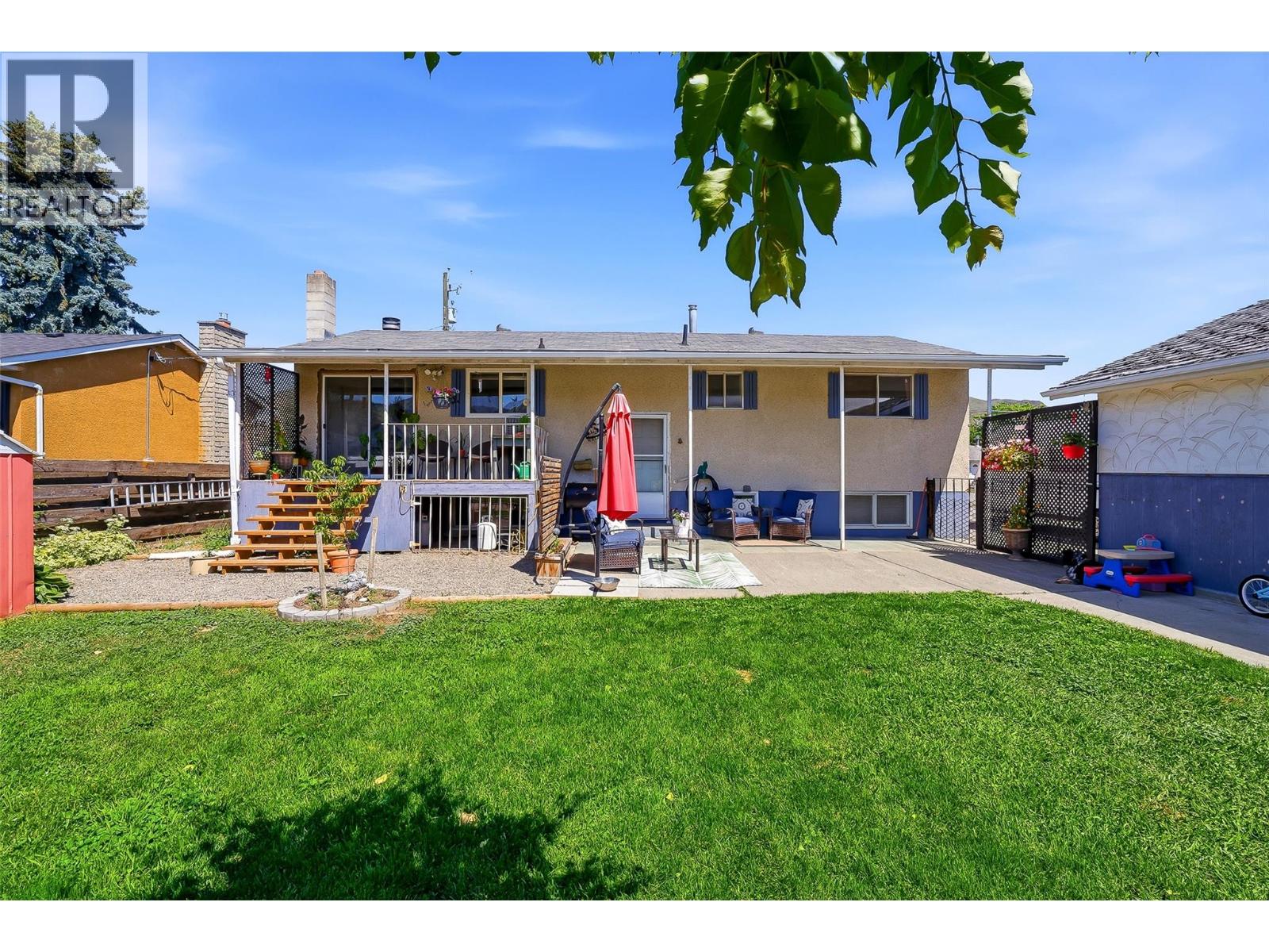 2135 Fleetwood Avenue - 52