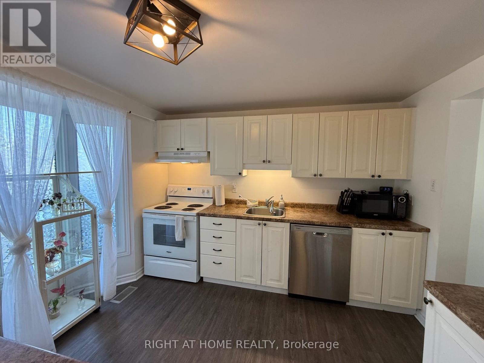 1171 PRIORY LANE - 4