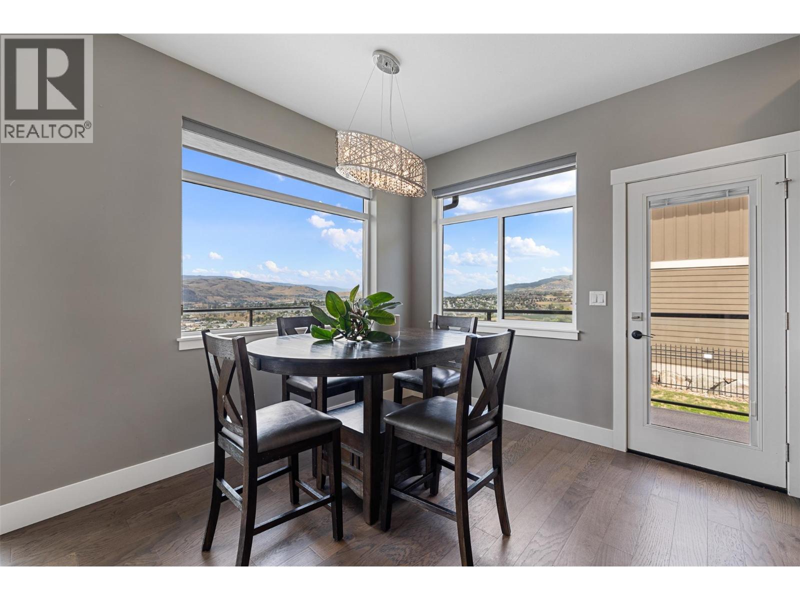 #4 1117 Mt Fosthall Drive - 12
