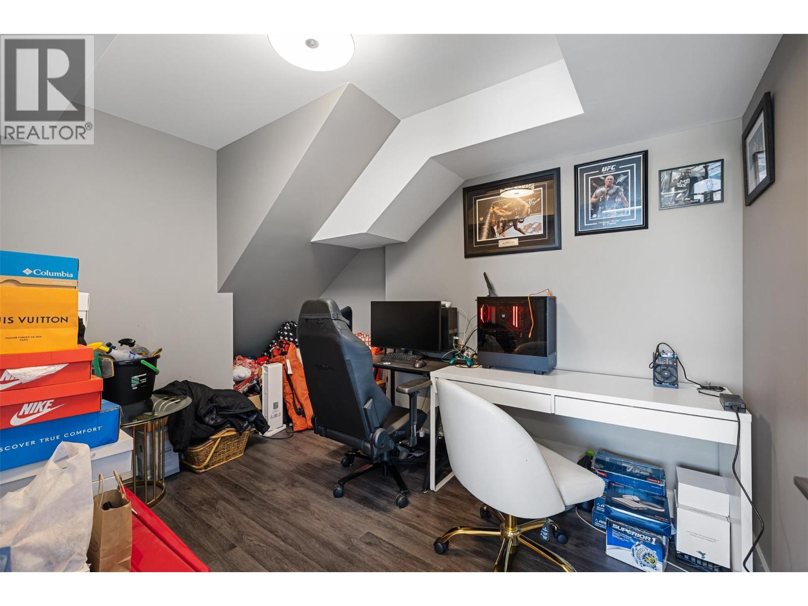 #4 1117 Mt Fosthall Drive - 48