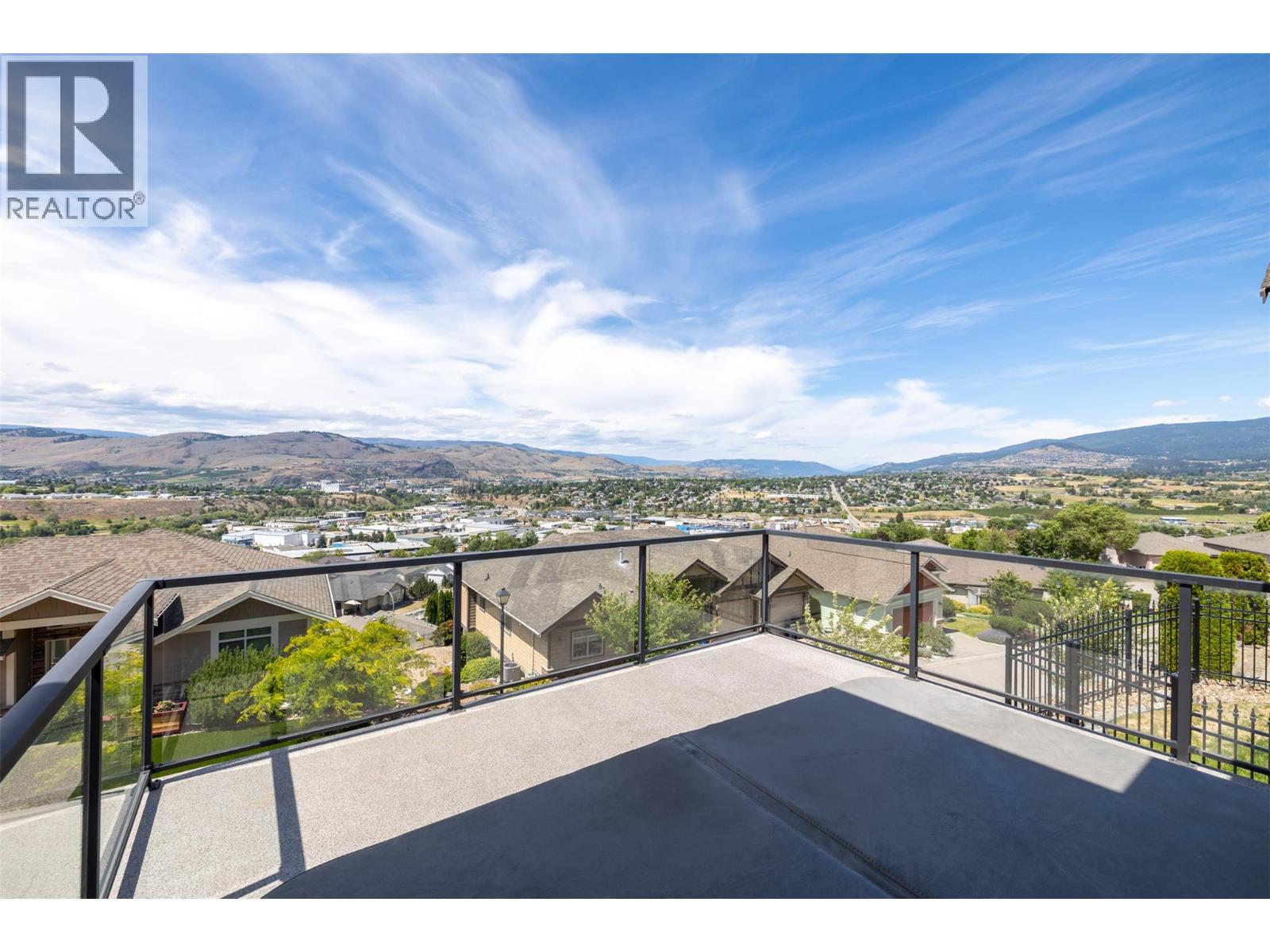 #4 1117 Mt Fosthall Drive - 16