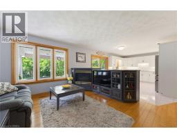Family room - 12 Macbride Court, Brantford, ON N3T6J1 Photo 14