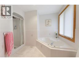 12 Macbride Court, Brantford, ON N3T6J1 Photo 20