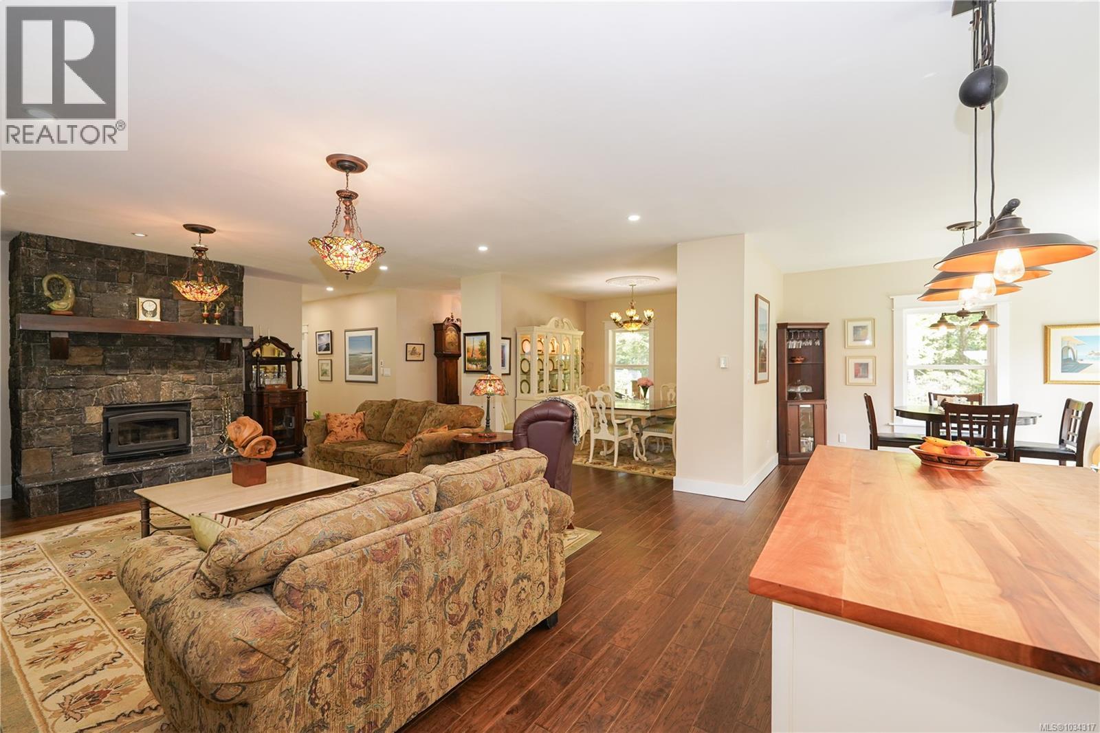 358 Mill Rd - 6