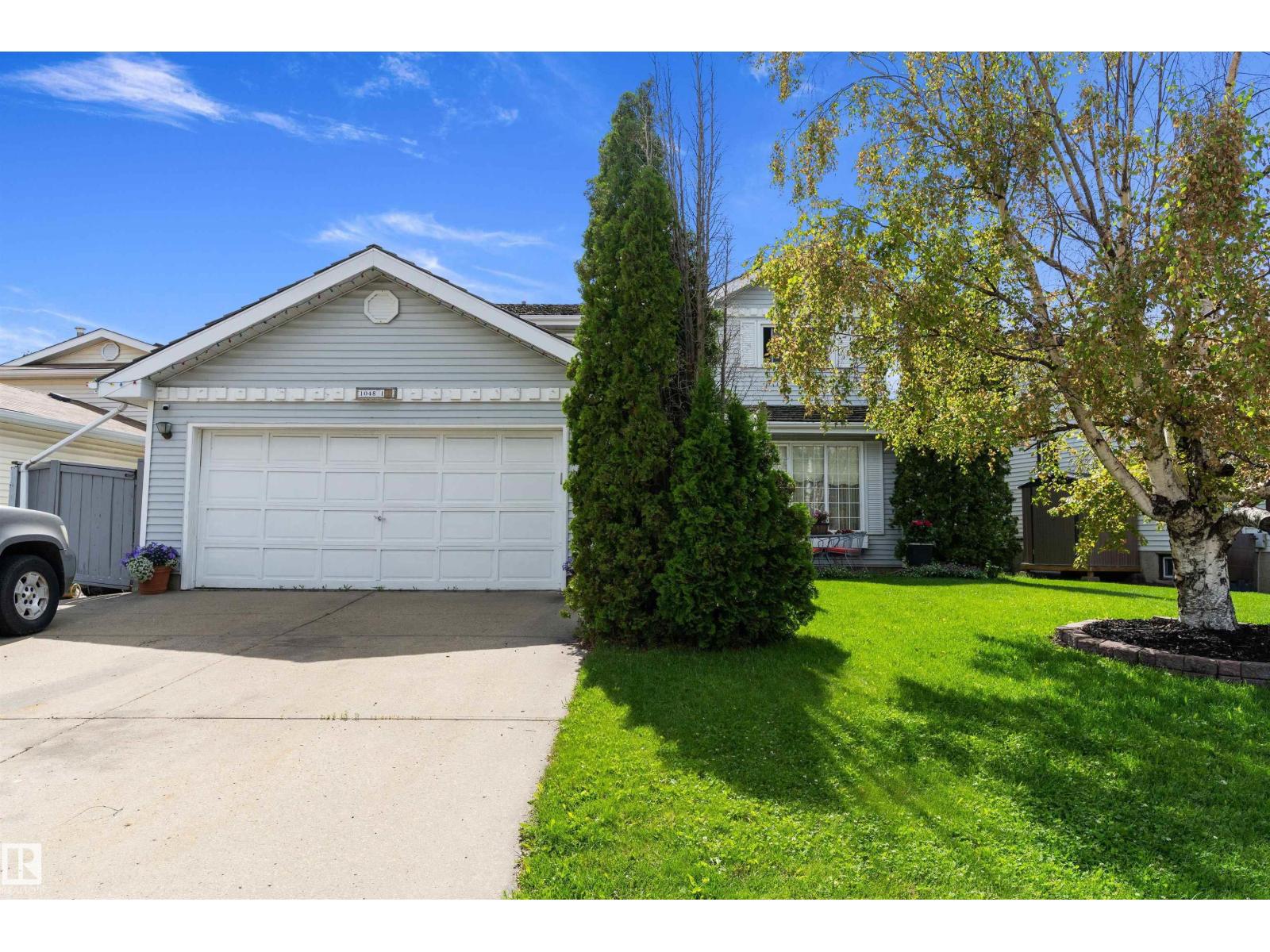 1048 105 ST NW - 1