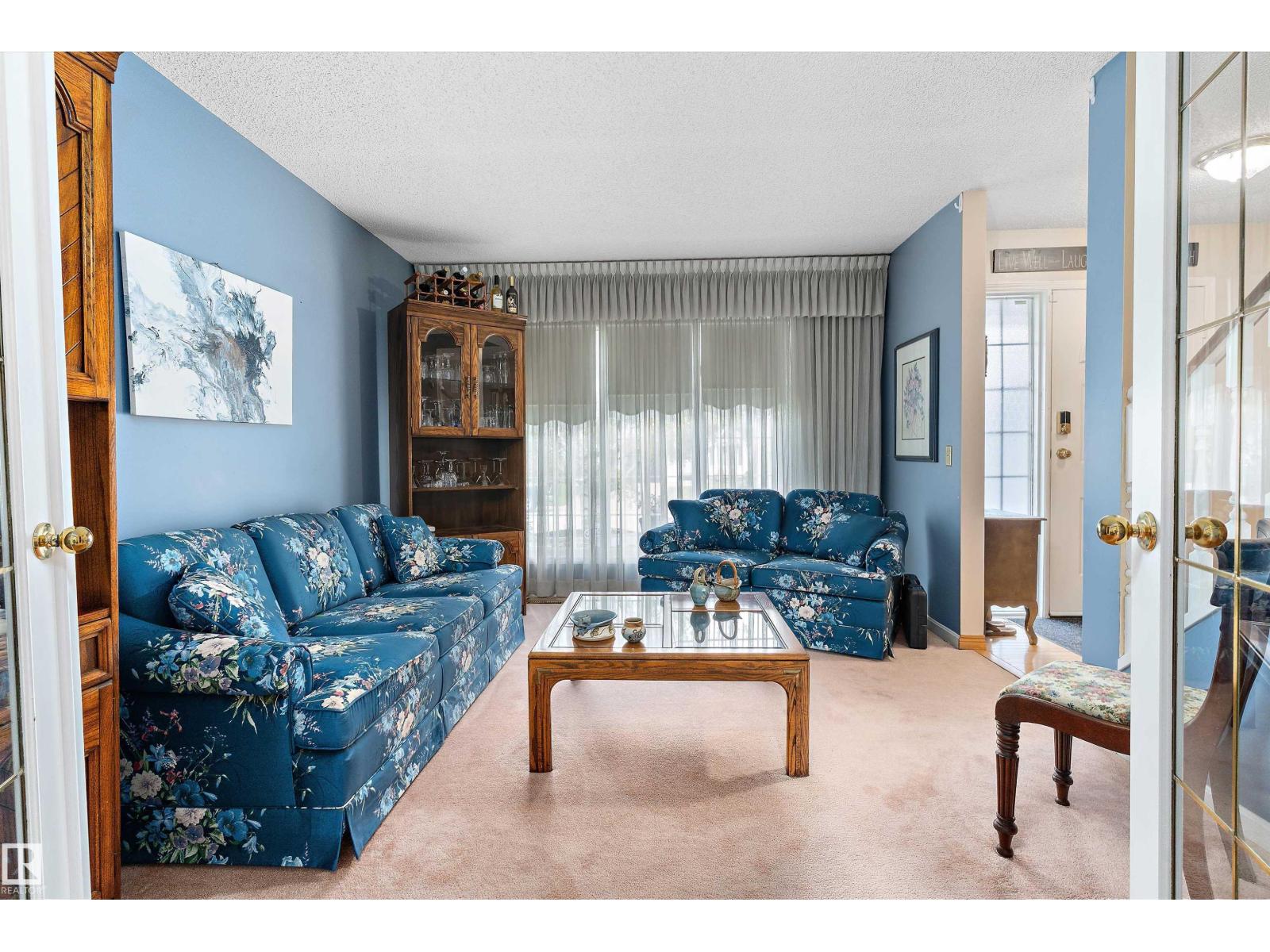 1048 105 ST NW - 11