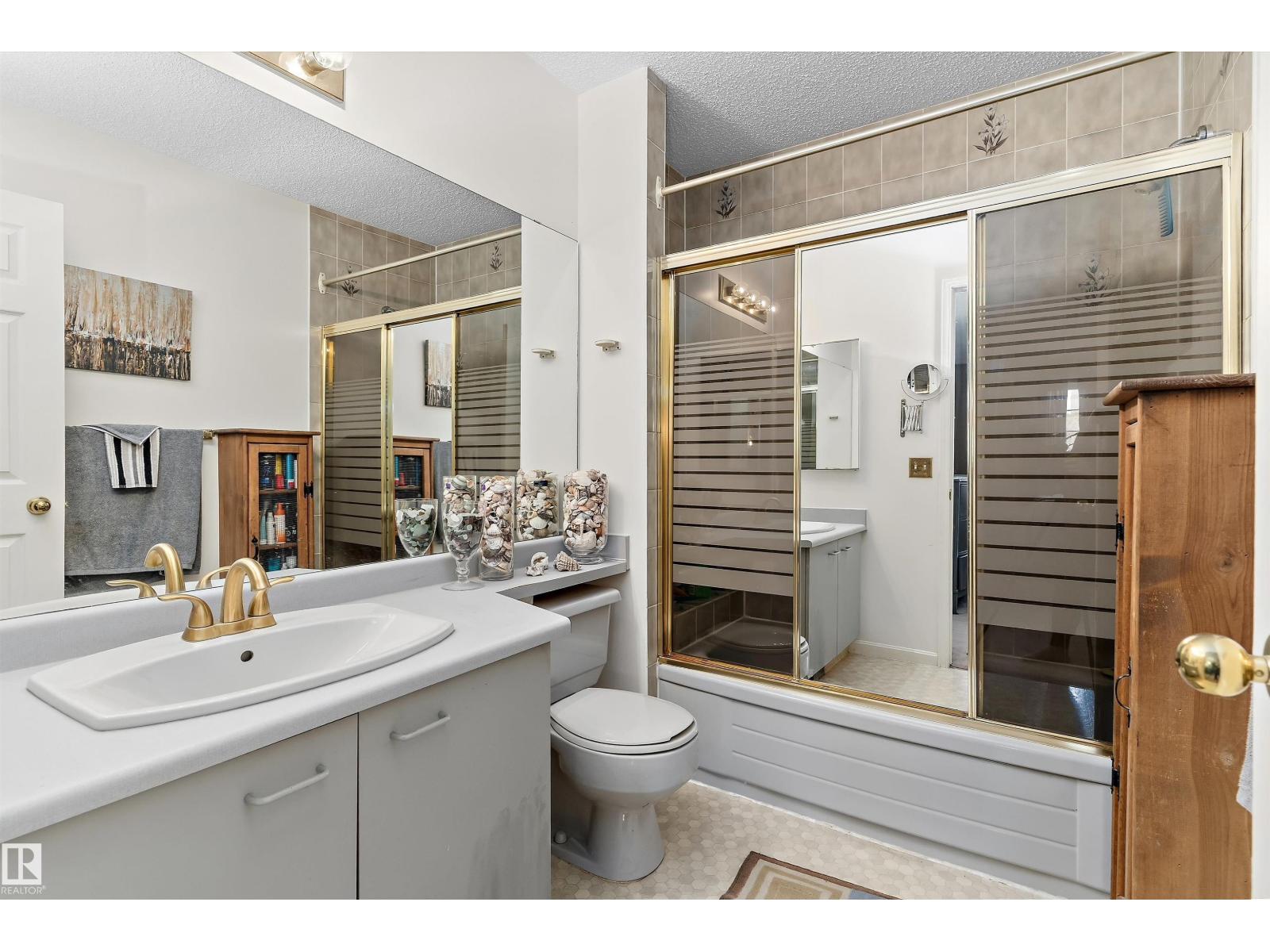 1048 105 ST NW - 33