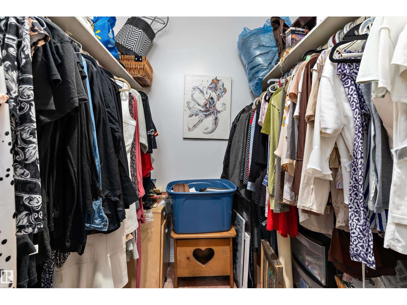 1048 105 ST NW - 34